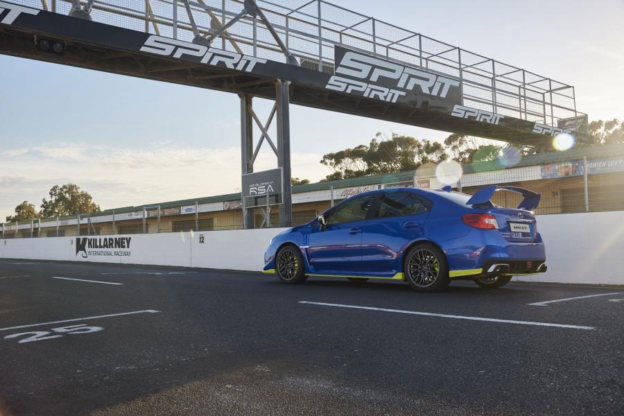  Subaru WRX STI Diamond Edition 2018 года  (ZA) (фото 14 из 58)